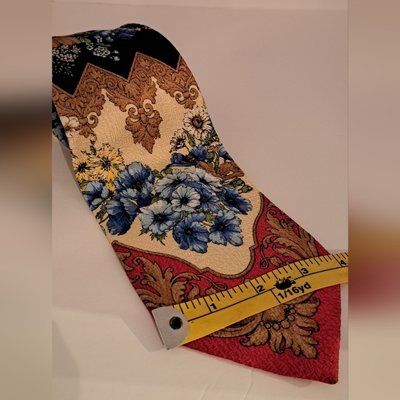 Vintage Barcelino Tie. 100% Silk.  Made in Italy. Handmade. Gorgeous. - Picture 3 of 10